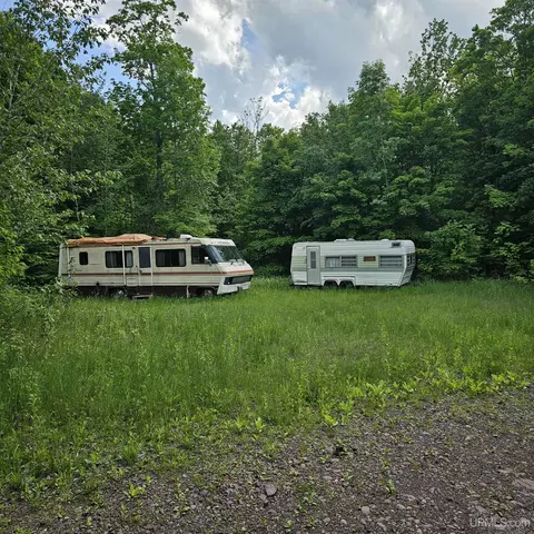Tbd Triplett, Ironwood, MI 49938