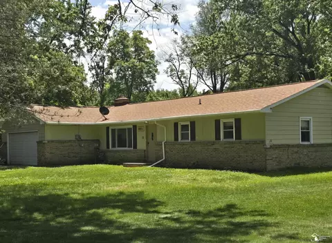 8413 Summerfield, Lambertville, MI 48144