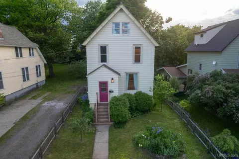 523 Pine, Marquette, MI 49855
