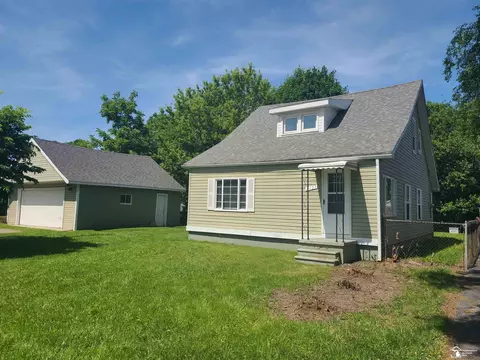 3129 Maplewood, Monroe, MI 48162