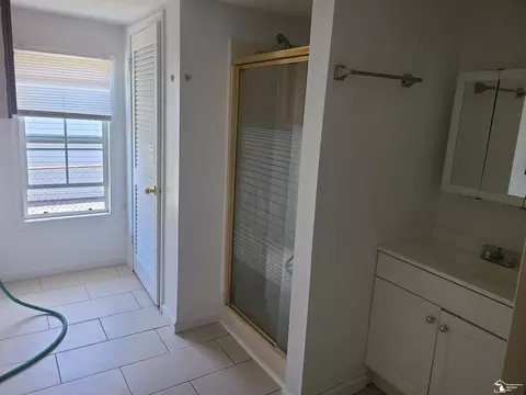Bath - 3129 Maplewood, Monroe, MI 48162 photo 2 of 2