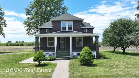 4460 Sheridan, Saginaw, MI 48601