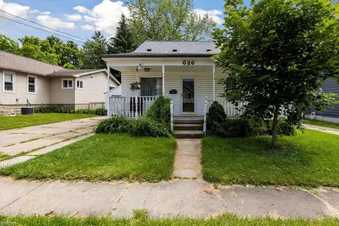 626 Beach, Mount Morris, MI 48458