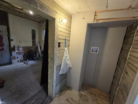 Entry Way - 223 N Main, Bancroft, MI 48414 photo 5 of 5