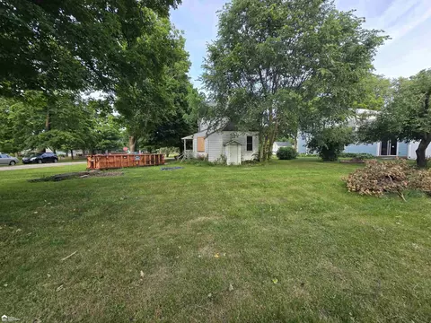 Exterior - 223 N Main, Bancroft, MI 48414 photo 4 of 7