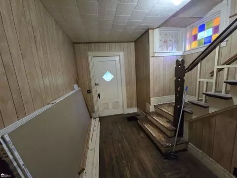 Entry Way - 223 N Main, Bancroft, MI 48414 photo 2 of 5