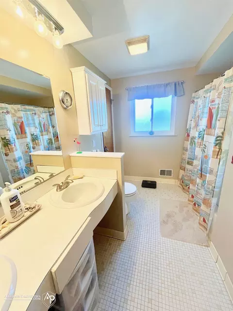 322 Amesbury, Davison, MI 48423 photo 30