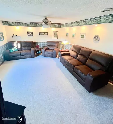 322 Amesbury, Davison, MI 48423 photo 14