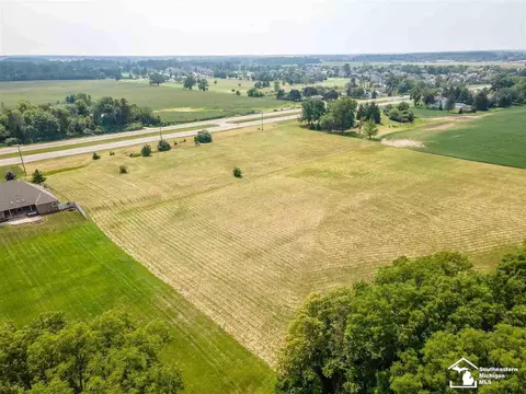 2706 S Custer, Monroe, MI 48161 photo 4