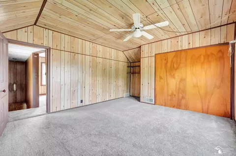 Bedroom - 12736 Hand, Carleton, MI 48117 photo 5 of 8