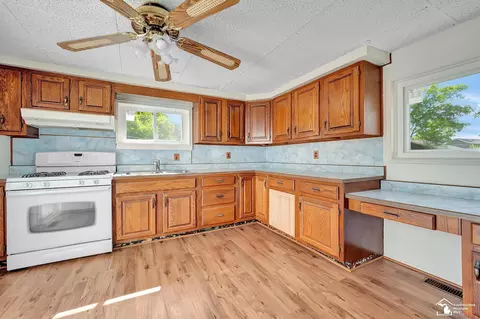 Kitchen - 12736 Hand, Carleton, MI 48117 photo 3 of 3