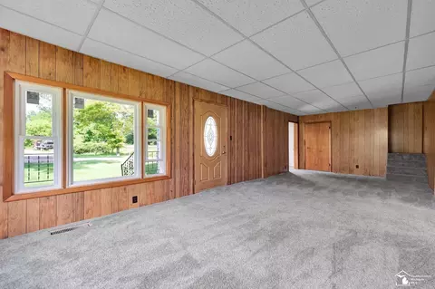 Living - 12736 Hand, Carleton, MI 48117 photo 1 of 1