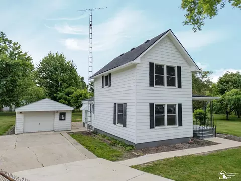 Exterior - 12736 Hand, Carleton, MI 48117 photo 2 of 7