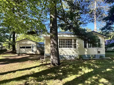 334 W Main, Marquette, MI 49855