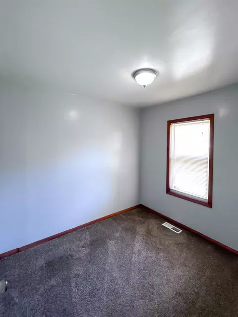 3052 Baker, Grand Blanc, MI 48507 photo 7