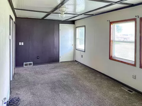 3052 Baker, Grand Blanc, MI 48507 photo 4
