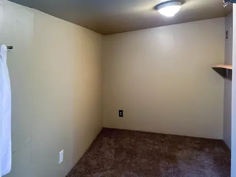 3052 Baker, Grand Blanc, MI 48507 photo 6