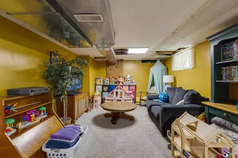 417 N Macomb, Monroe, MI 48162 photo 32