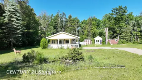 Exterior - 618 Eola, Harrison, MI 48625 photo 10 of 10