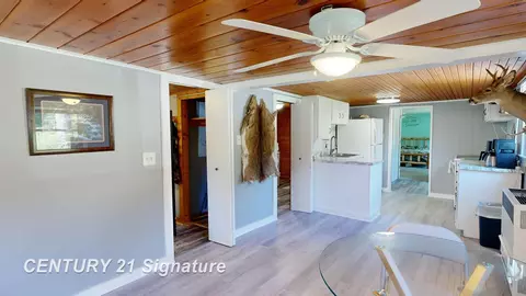 Entry Way - 618 Eola, Harrison, MI 48625 photo 2 of 2
