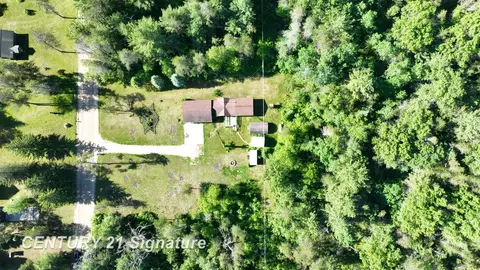 View/Area - 618 Eola, Harrison, MI 48625 photo 2 of 11