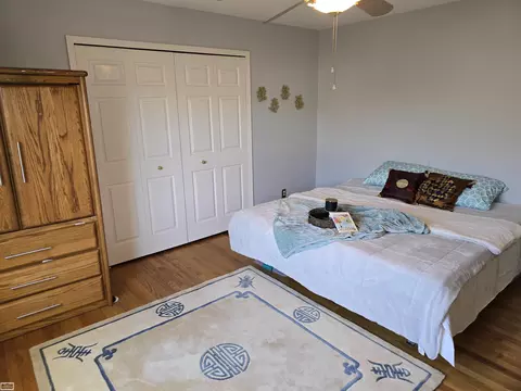 Bedroom - 50087 Middle Riv, Macomb, MI 48044 photo 4 of 4
