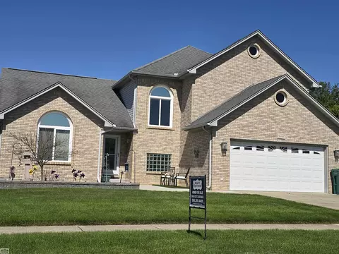 50087 Middle Riv, Macomb, MI 48044