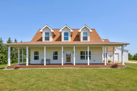 5840 Kochville, Saginaw, MI 48604