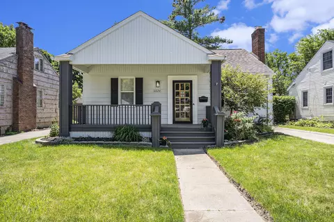 2224 Pierce, Flint, MI 48503