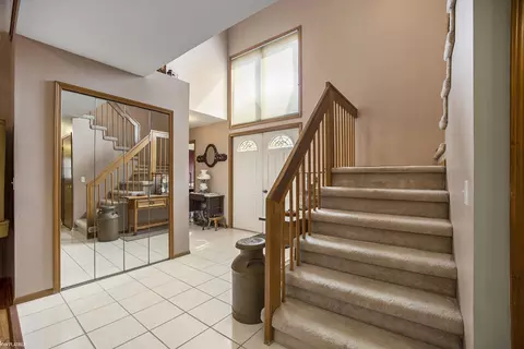 Entry Way - 16059 Violet, Macomb, MI 48042 photo 1 of 2