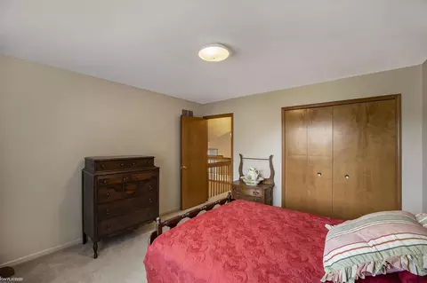 Bedroom - 16059 Violet, Macomb, MI 48042 photo 3 of 7