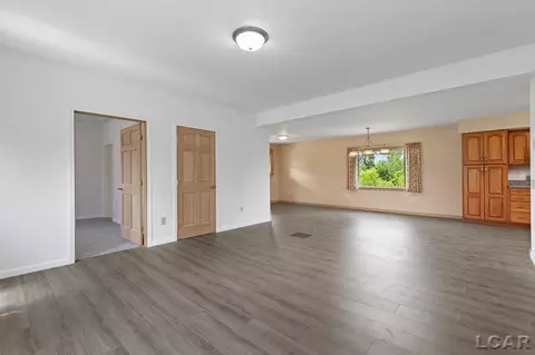 14056 Tomer, Hudson, MI 49247 photo 24