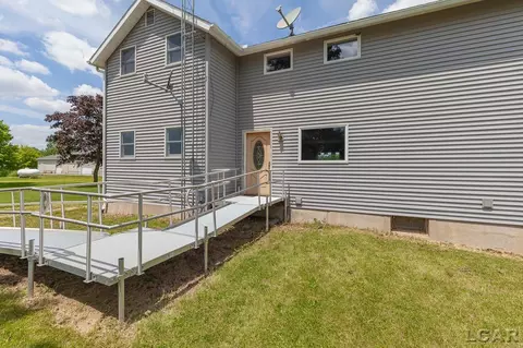 14056 Tomer, Hudson, MI 49247 photo 4