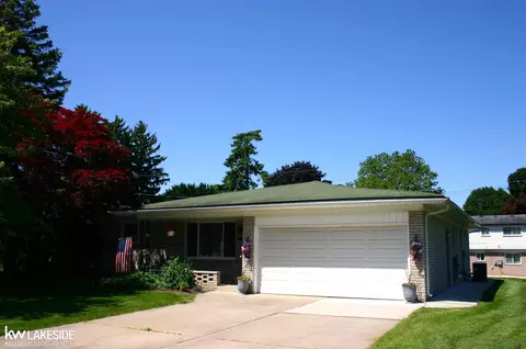 38029 Rockhill, Clinton Township, MI 48036