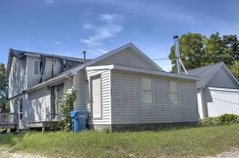 4351 Woerner, Manitou Beach, MI 49253