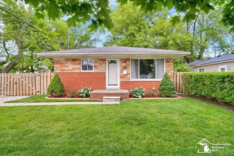 5686 Williams, Dearborn Heights, MI 48125