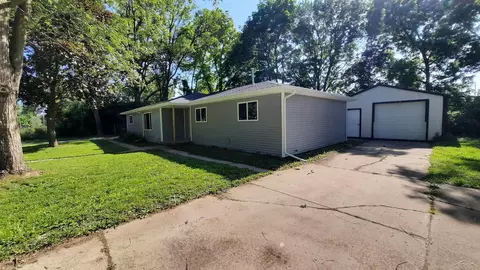3155 Walters, Saginaw, MI 48601