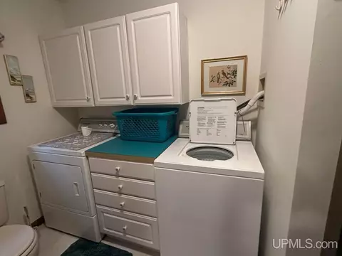 28195 W Maple, Eckerman, MI 49728 photo 9