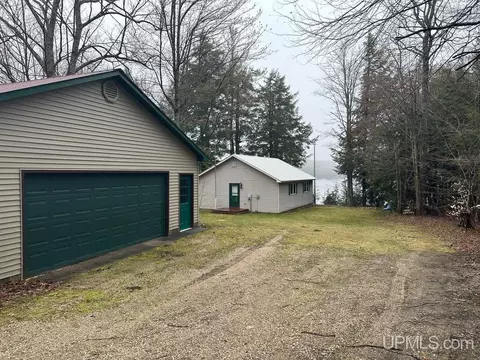 28195 W Maple, Eckerman, MI 49728