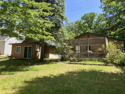 6439 Oak, Gladwin, MI 48624 photo 5
