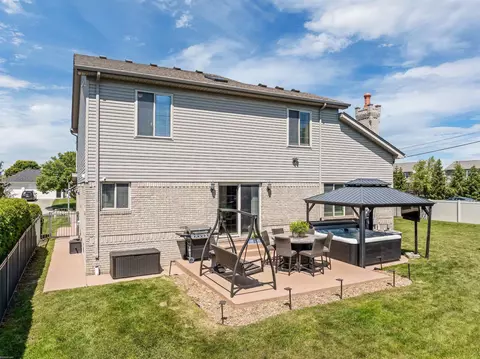 Exterior - 48942 Jefferson, Macomb, MI 48044 photo 7 of 7