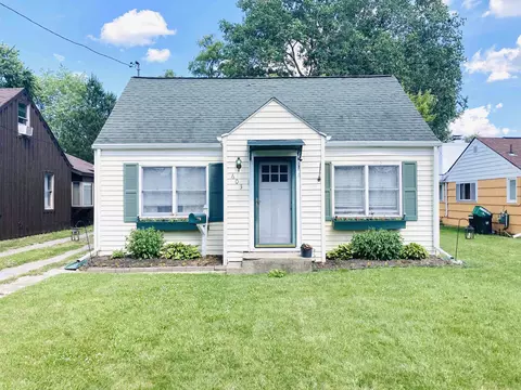 603 Hart, Essexville, MI 48732