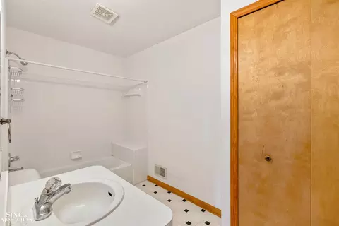 4150 Violet, Saint Clair, MI 48079 photo 21