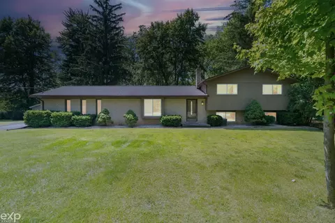 59707 Kittle, Washington, MI 48094