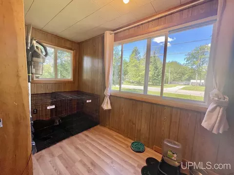 6690 M, Escanaba, MI 49829 photo 16