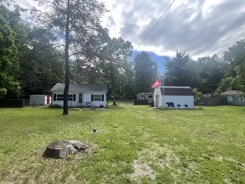 4264 N Oak Flts, Harrison, MI 48625 photo 4