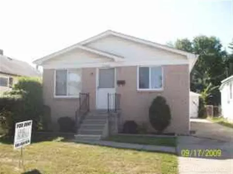 21835 Nevada, Eastpointe, MI 48021
