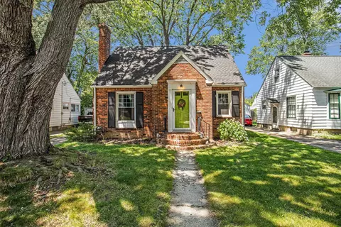 606 S Vernon, Flint, MI 48503