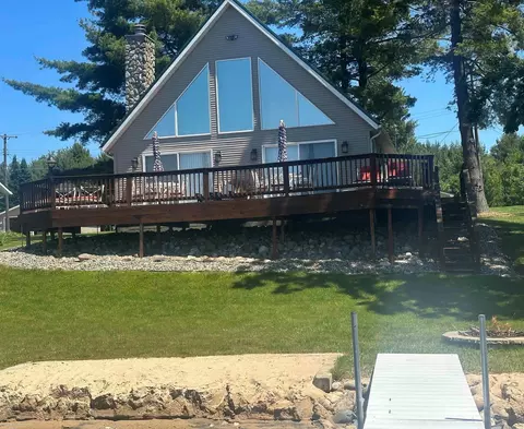 5868 Orchard, Hale, MI 48739