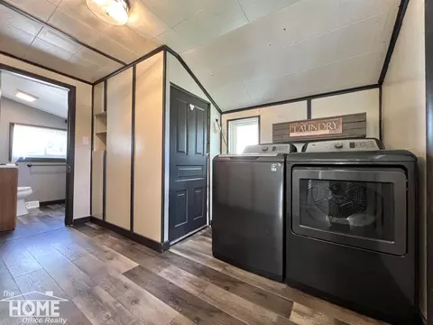 401 Maple, Owosso, MI 48867 photo 13